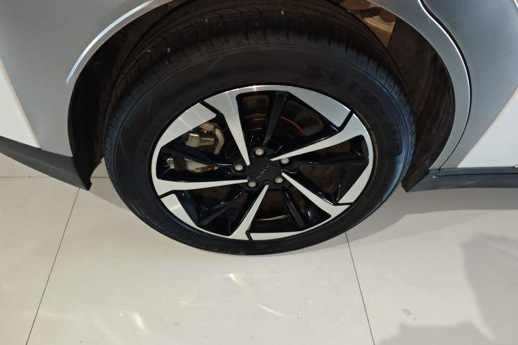 Used AION Y 2023 Plus 510 Smart Edition