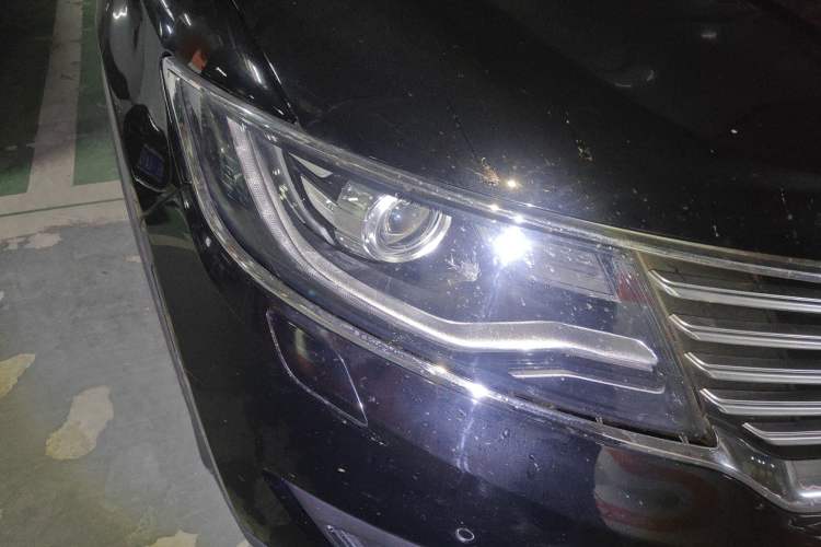 Used Lincoln MKX 2017 2.0T Two-Wheel Drive Deluxe Edition
