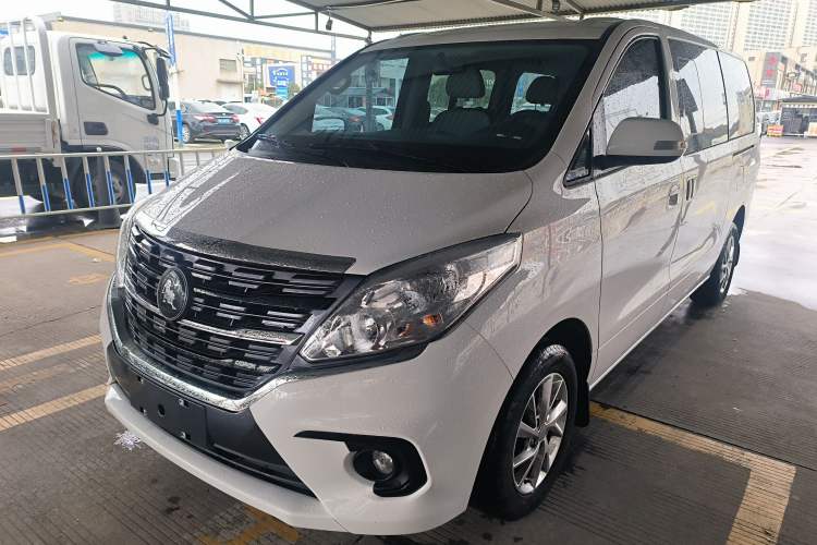 Used FORTHING Lingzhi PLUS 2024 1.5T Manual Luxury 7-Seater
