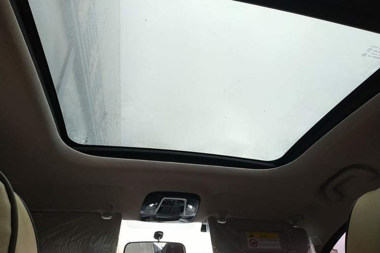 Used SOL X8 PLUS 2023 1.5 TGDI DCT Smart Home Edition 7-Seater