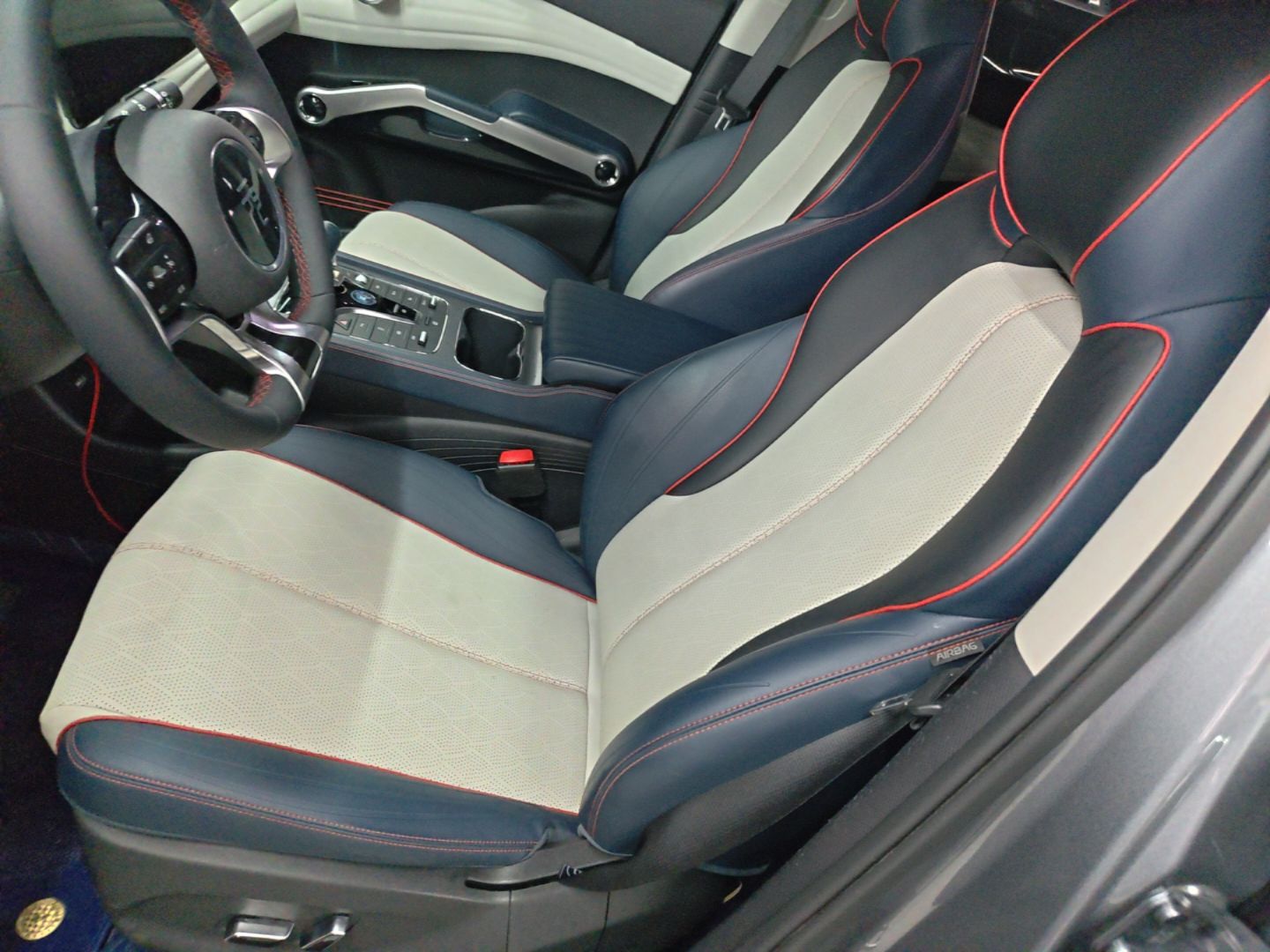 BYD Yuan PLUS 2022 510 km Luxury Version — снимка 17