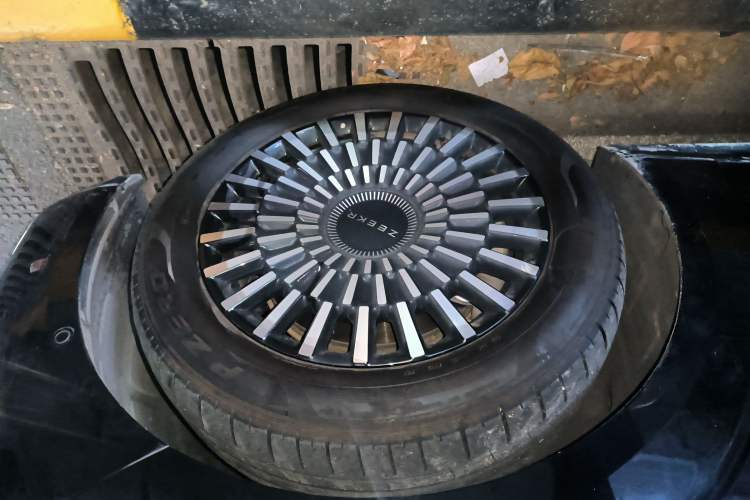 Used Zeekr 009 2022 WE Edition