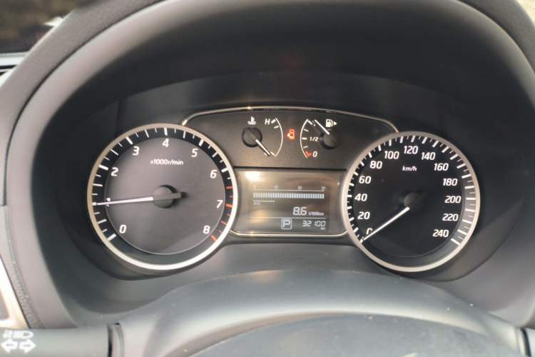Used Nissan Sylphy 2024 Classic 1.6XE CVT Comfort Edition Instrument Cluster