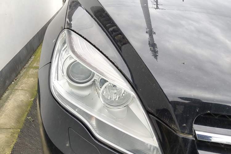 Used Mercedes-Benz R-Class 2014 R 320 4MATIC Business Model Right Front Headlight