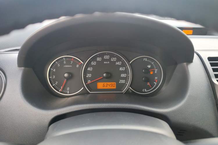 Used Suzuki Swift 2014 1.3L Manual Standard Edition