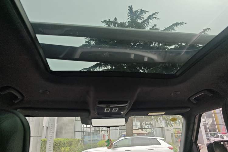 Used Land Rover Defender 2025 110 3.0T P400 X Headliner