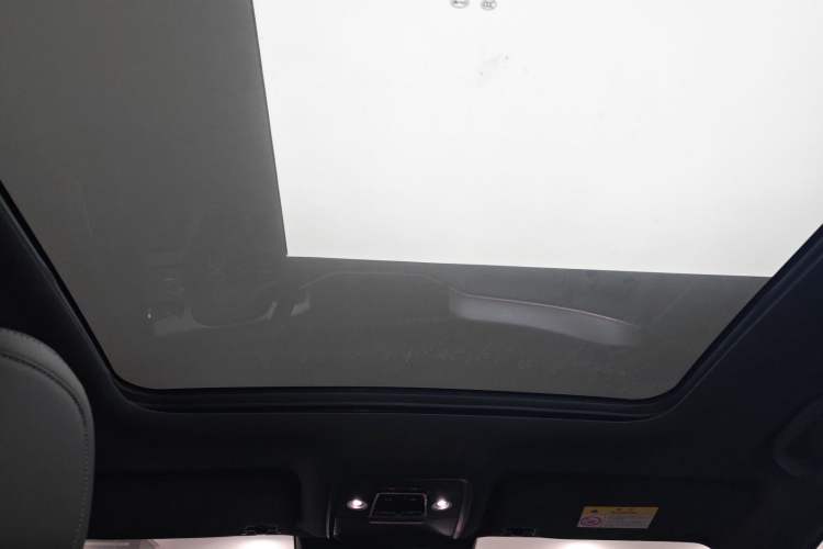 Used BYD Song L DM-i 2025 Intelligent Driving Version 112 km Beyond-Range Type