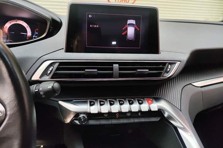 Used Peugeot 4008 2018 350THP Elite Edition Audio And AC Panel