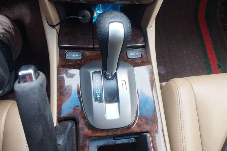 Used Honda Accord 2008 2.0L EX Gear Lever