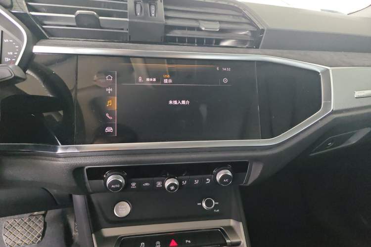 Used Audi Q3 2019 35 TFSI Fashion Dynamic Model