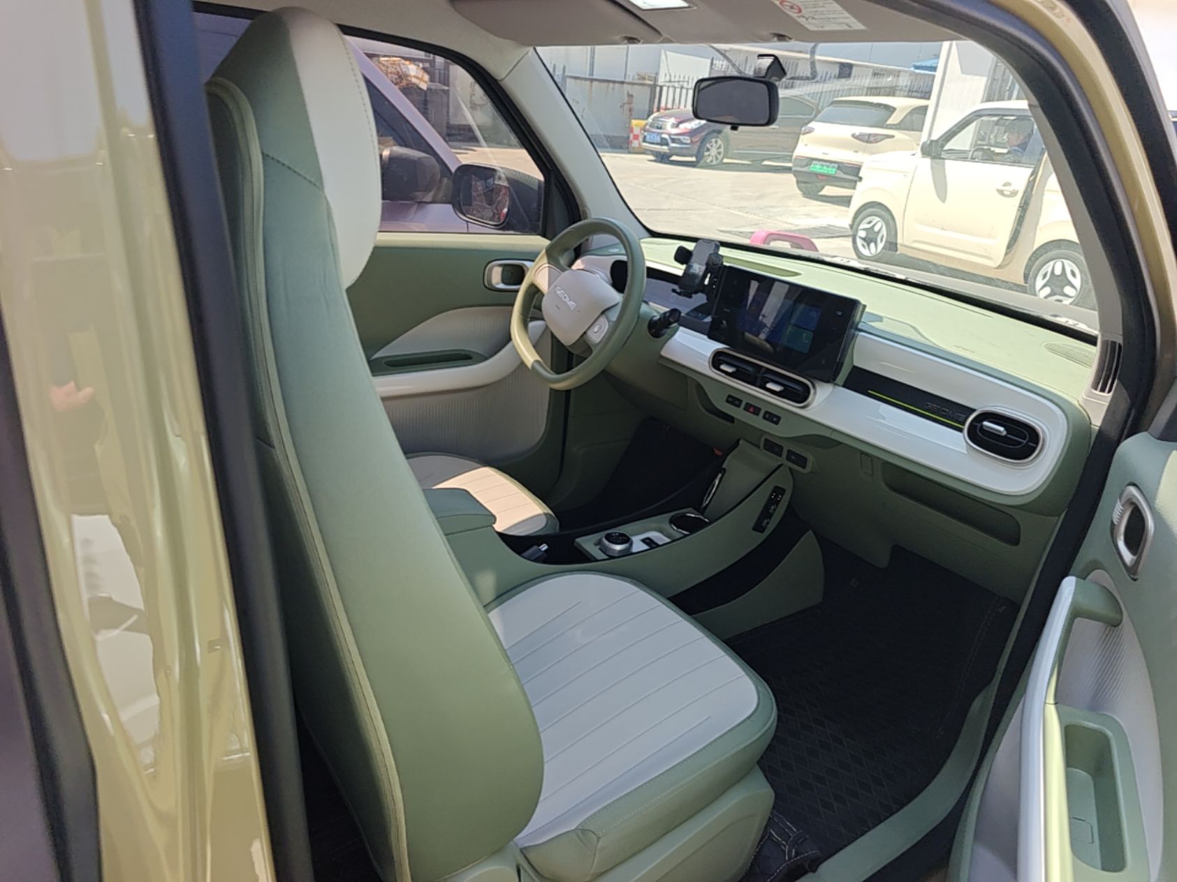 Interior delantero