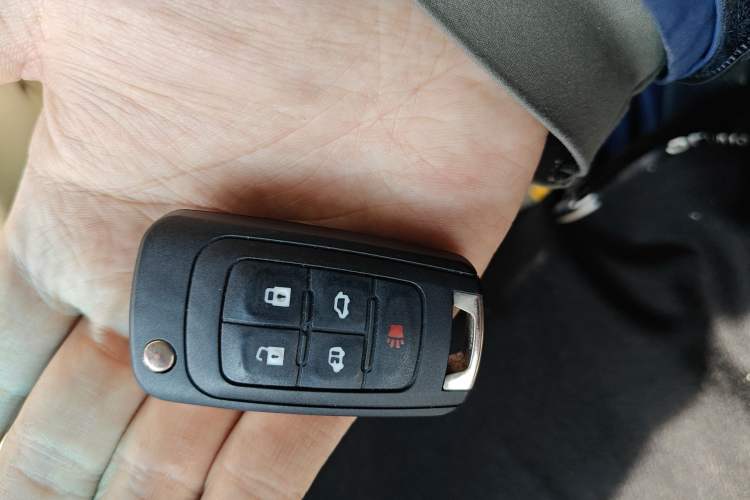 Used Buick GL8 2011 3.0L XT Luxury Business Flagship Edition
