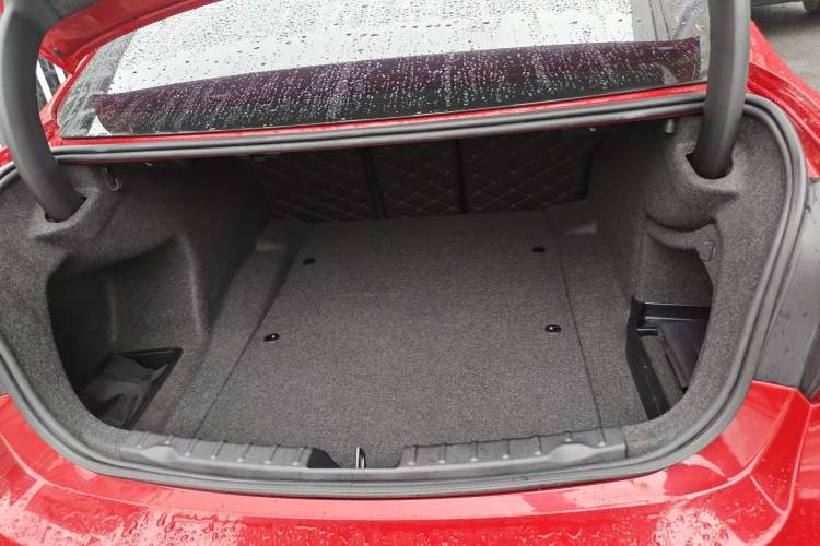 Used BMW 3 Series 2017 320Li Fashion Model
