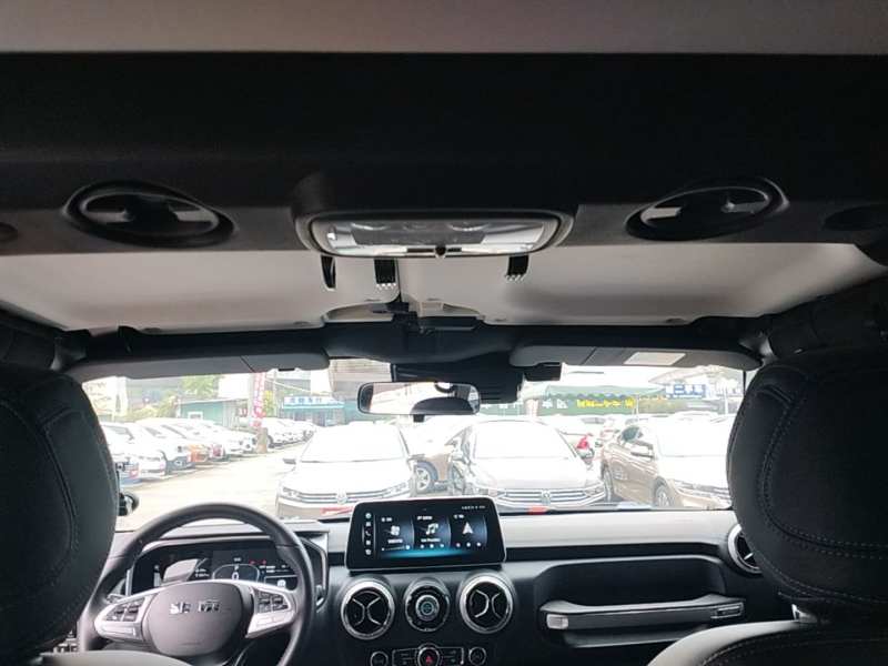 Used BAIC Off-Road BJ40 2023 2.0D Automatic Four-Wheel Drive Blade Hero Edition Adventurer Type — 17