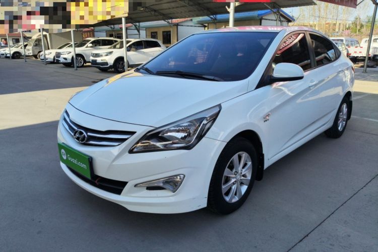 Used Hyundai Verna (older generation) 2014 1.4L Manual Smart GLS Trim