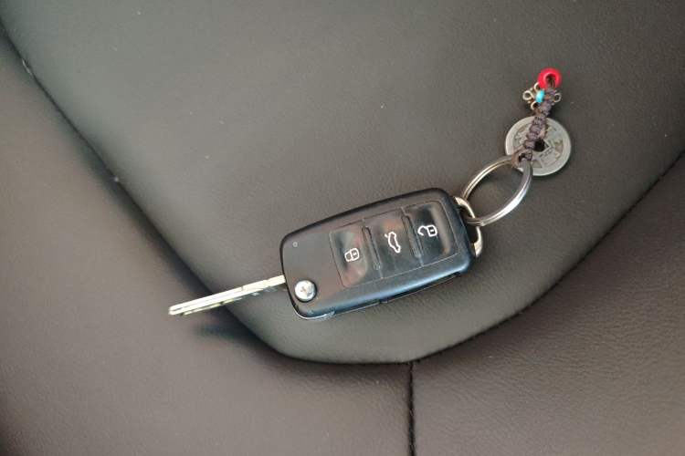 Used Volkswagen Jetta 2017 1.5L Automatic Fashion Model Interior 1