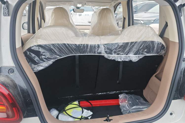 Used Wuling Hongguang MINIEV 2025 Four-Door Version Advanced Edition
