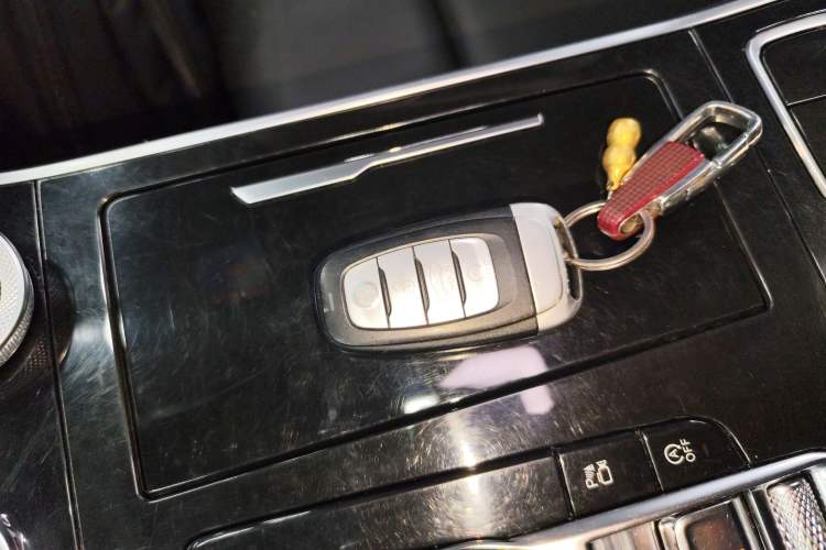 Used Hongqi H9 2020 2.0T Smart Connect Flagship Edition