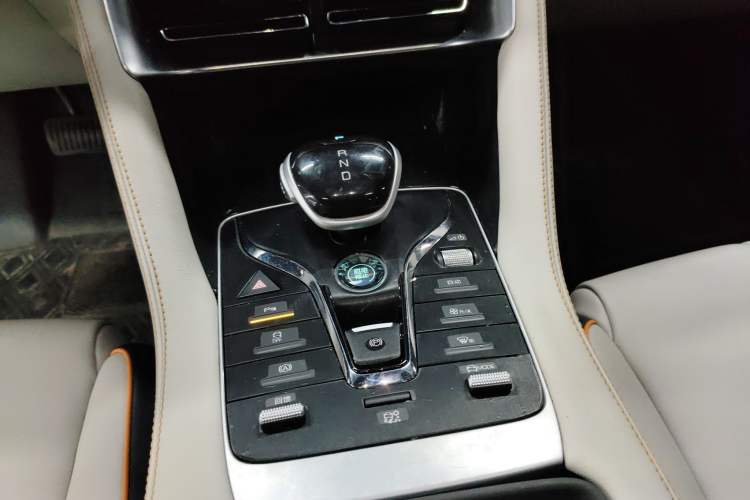 Used BYD Song PLUS New Energy 2021 EV Deluxe Model Gear Lever
