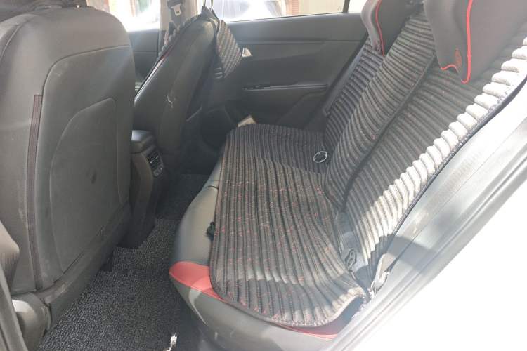 Used Kia KX Cross 2019 1.6L Automatic Dynamic Sunroof Version China V Standard Left Rear Seat