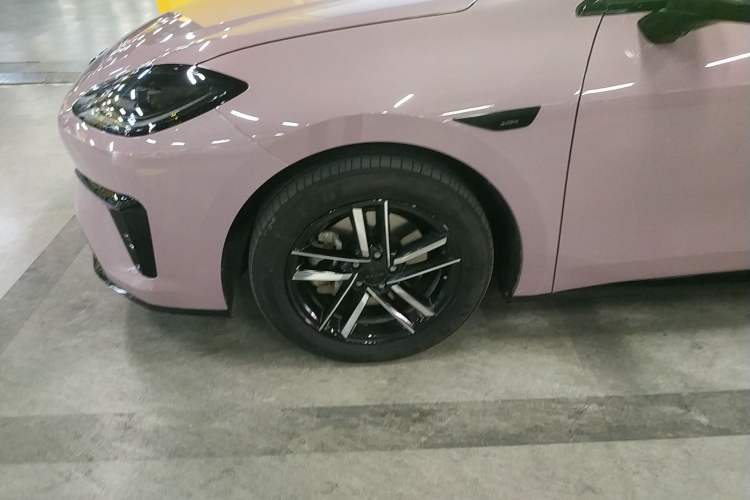 Used AION RT 2025 520 Smart Enjoy Edition Left Front Wheel Hub