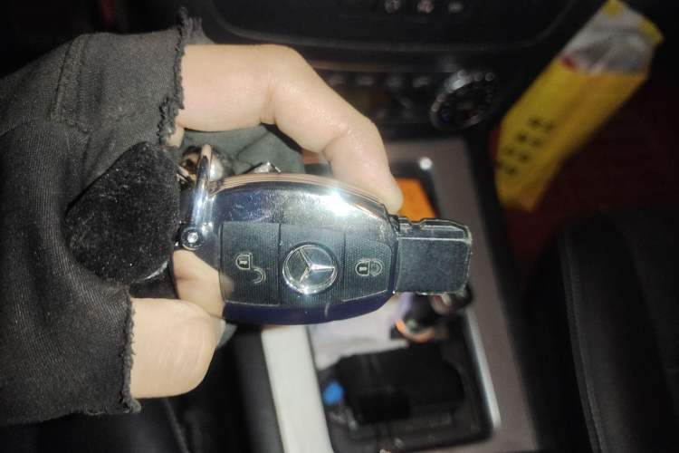 Used Mercedes-Benz GLK-Class 2015 GLK 260 4MATIC Dynamic Edition Ultimate Version
