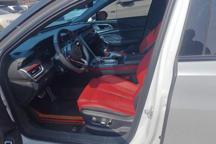 Used Hongqi H6 2024 2.0T ZhiShang Version
