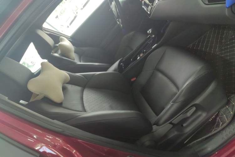 Used Toyota IZOA 2020 2.0L Yichi Version