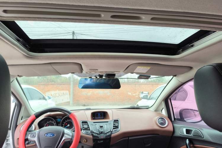 Used Ford Fiesta 2014 Hatchback 1.0 GTDi Automatic Dynamic Model