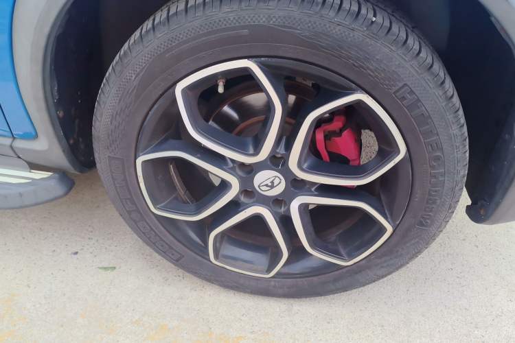 Used Cowin X3 2017 1.6L Manual Flagship Model China V Standard