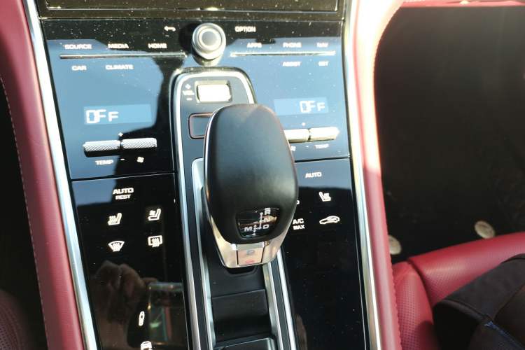 Used Porsche Panamera 2021 Panamera 4S 2.9T Gear Lever