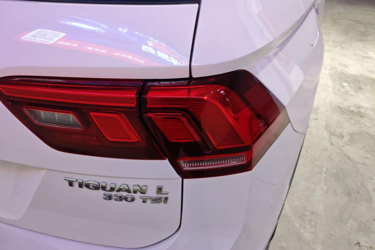 Used Volkswagen Tiguan L 2020 330TSI Automatic Two-Wheel Drive Panoramic Comfort Edition China VI Standard Exterior 3