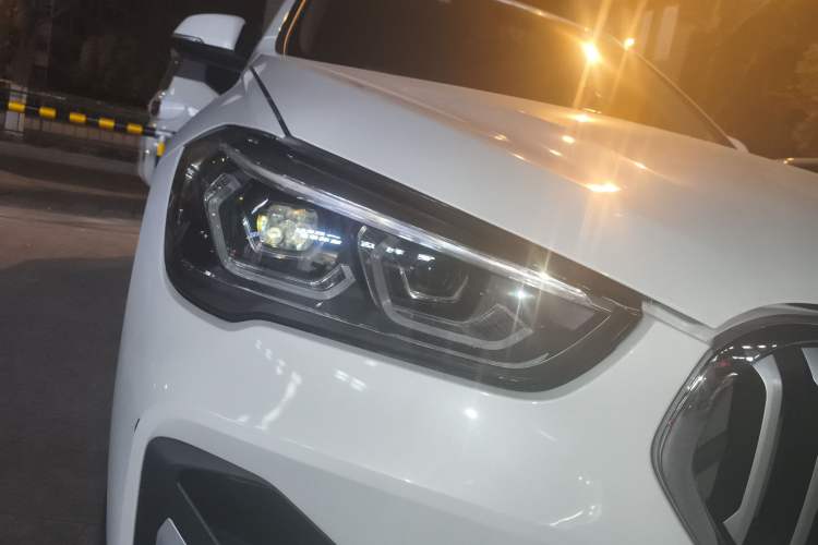 Used BMW X1 2020 xDrive25Li Luxury Edition Right Front Headlight