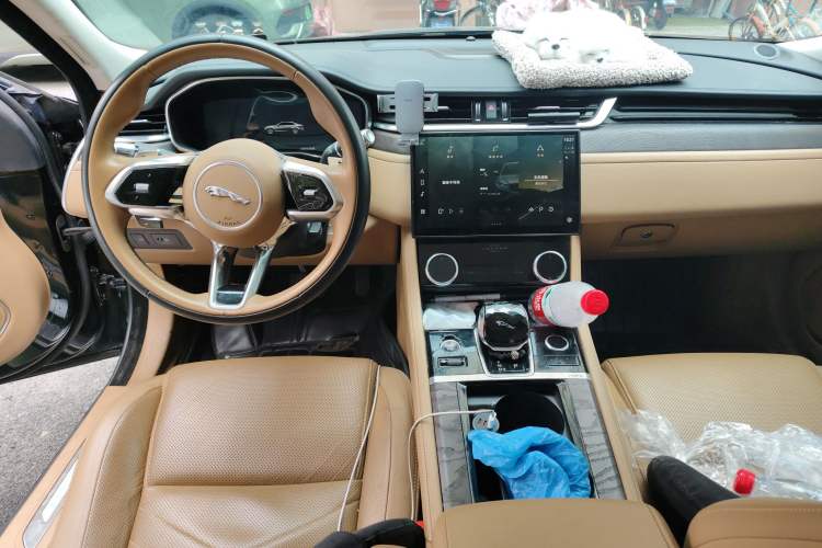 Used Jaguar XFL 2022 XFL 2.0T P250 Two-Wheel-Drive Prestige Luxury Edition
