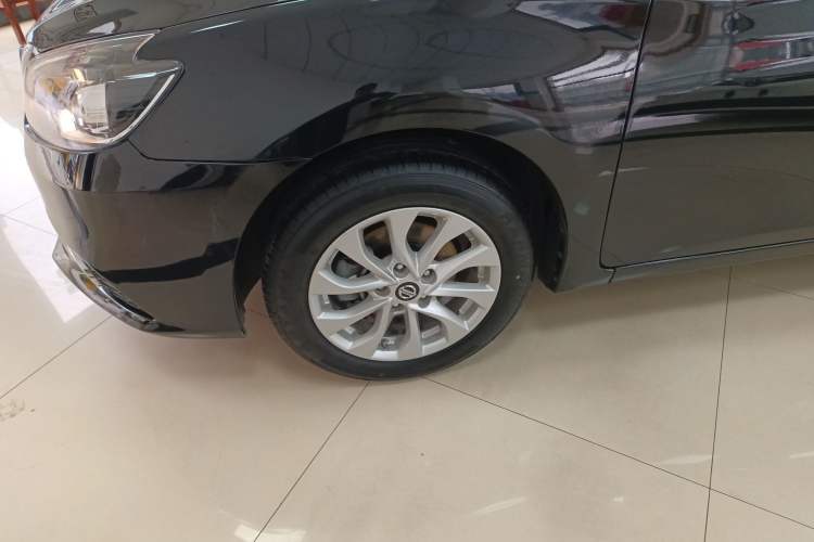 Used Nissan Sylphy 2019 1.6XV CVT Smart Connect Luxury Edition China VI Standard
