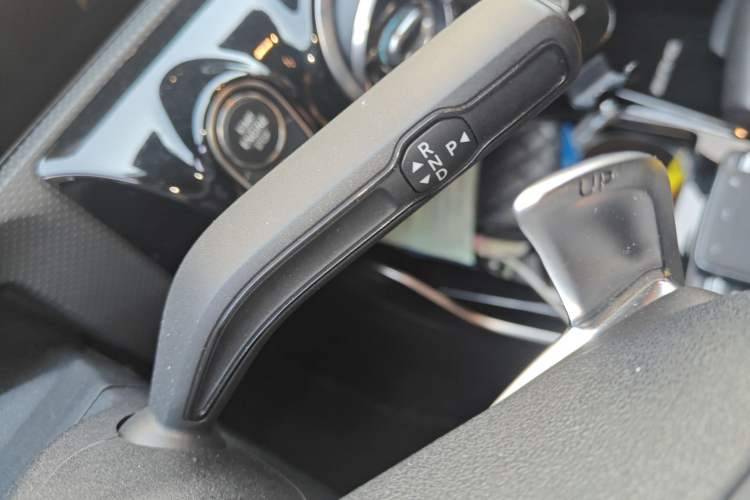 Used Mercedes-Benz A AMG 2020 AMG A 35 L 4MATIC Gear Lever