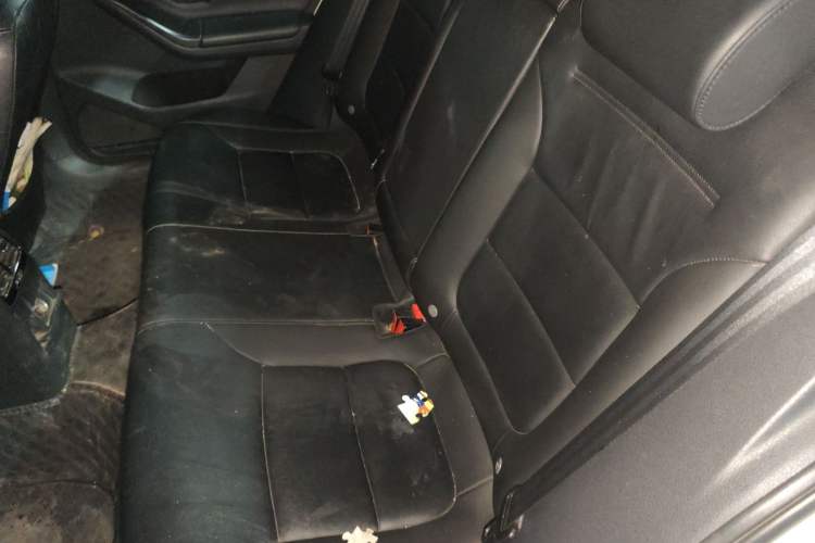 Used Volkswagen Sagitar 2017 1.6L Manual Comfort Model Left Rear Seat