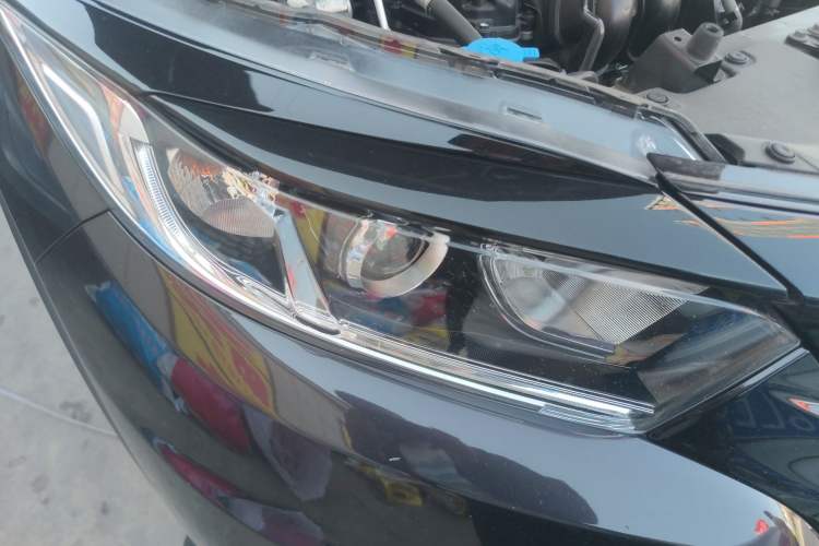 Used Honda Vezel 2022 1.5L CVT Phantom Night Pioneer Edition Right Front Headlight