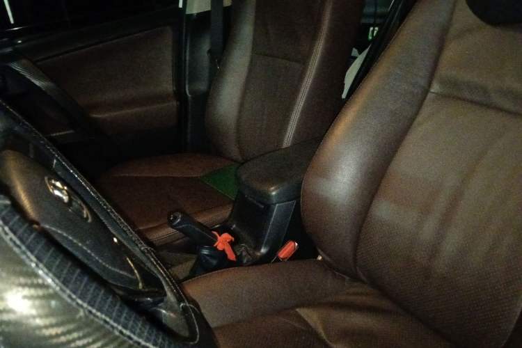 Used Toyota RAV4 2013 2.0L CVT Two-Wheel Drive Urban Edition
