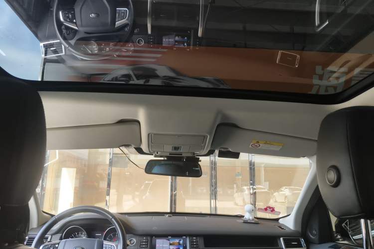 Used Land Rover Discovery Sport 2016 2.0T SE
