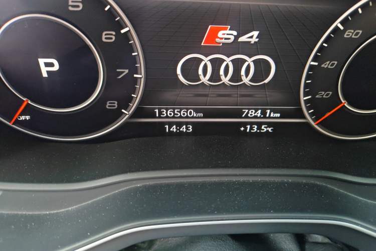 Used Audi A4L 2018 30th Anniversary Edition 40 TFSI Fashion Model