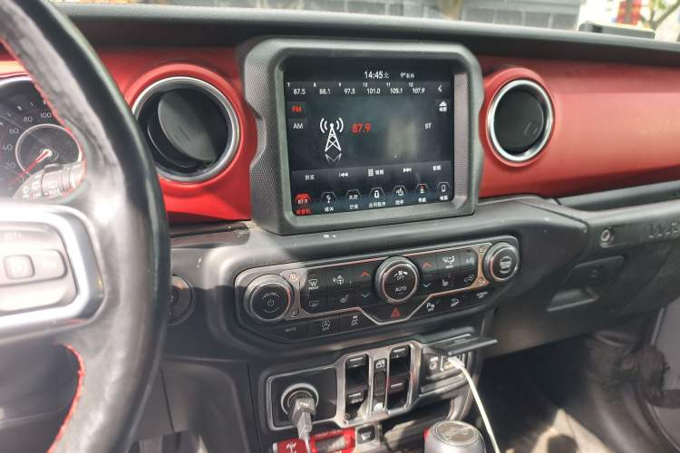 Used Jeep Wrangler 2019 2.0T Rubicon Four-Door Version China VI Emission Standard
