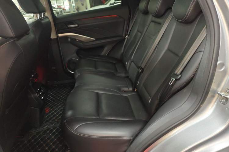 Used Wey VV6 2021 2.0T Two-Wheel Drive Smart Plus
