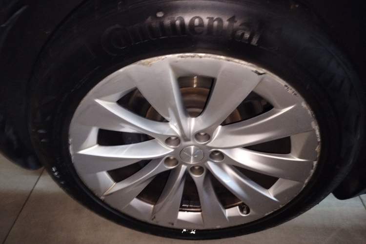 Used Tesla Model X 2016 X 90D Right Rear Wheel Hub