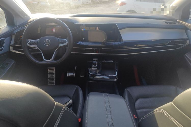 Used Volkswagen Talagon 2023 Facelift 380TSI All-Wheel Drive Luxury Jiajing Pro Version with 7 Seats Center Console