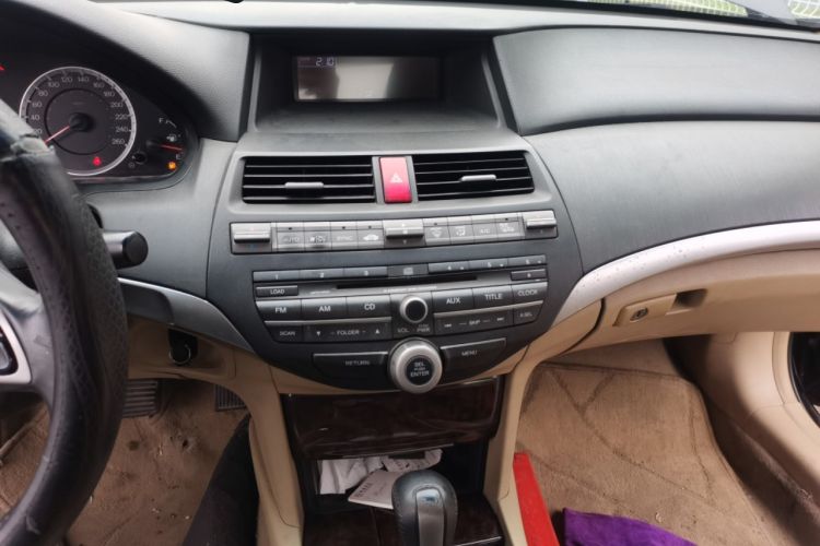 Used Honda Accord 2010 2.4L Millionth Anniversary Edition Audio And AC Panel