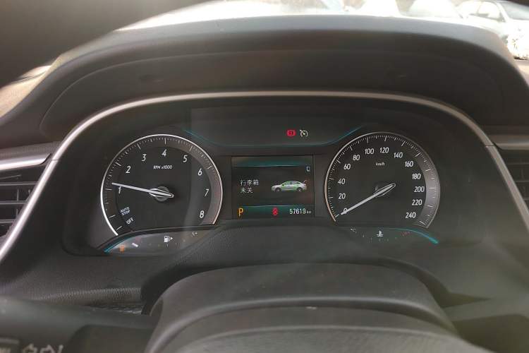 Used Buick GT 2021 Revised Version 1.3T Automatic Mild Hybrid Elite Edition Instrument Cluster