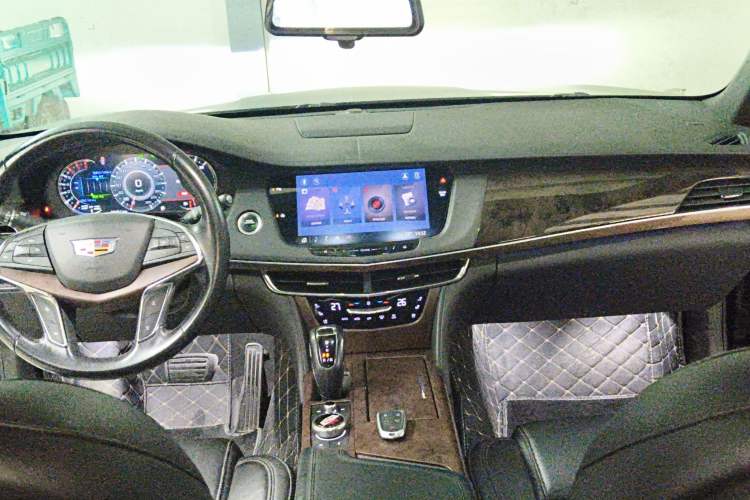 Used Cadillac CT6 2019 28T Leading Sport Model
