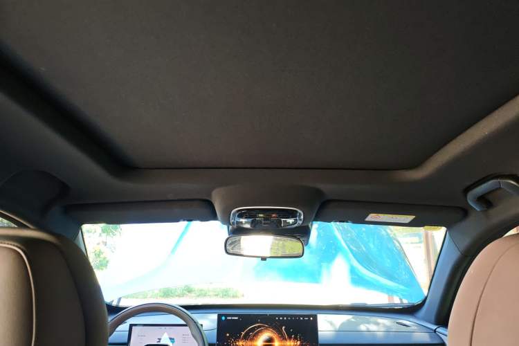 Used Chery Tiggo 8 PLUS C-DM 2025 1.5T 116 km Prestige Version 5 Seats