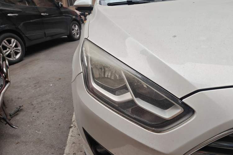 Used Ford Escort 2015 1.5L Manual Fashion Edition